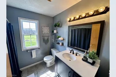 8742 Henderson Road, Diamond, OH 44412 - Photo 19