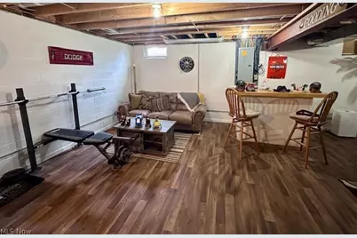 8742 Henderson Road, Diamond, OH 44412 - Photo 27