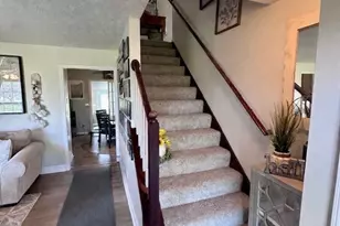 8742 Henderson Rd, Diamond, OH 44412 - Photo 3