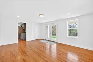 744 Wooster St, Canal Fulton, OH 44614 - Photo 3