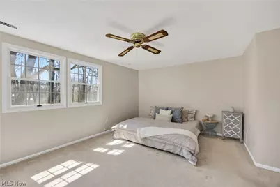 8253 Summit Drive, Chagrin Falls, OH 44023 - Photo 19