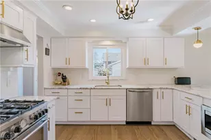 2711 Green Rd, Huber Heights, OH 44122 - Photo 9