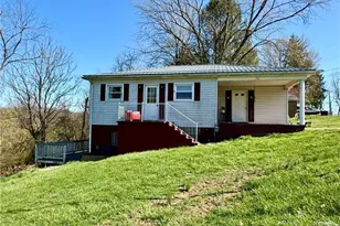 56 Pontiac Rd, Wellsburg, WV 26070 - Photo 3