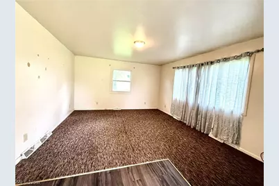 56 Pontiac Road, Wellsburg, WV 26070 - Photo 5