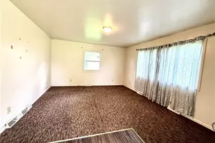 56 Pontiac Rd, Wellsburg, WV 26070 - Photo 5