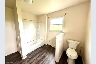 56 Pontiac Road, Wellsburg, WV 26070 - Photo 11