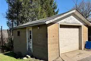 56 Pontiac Rd, Wellsburg, WV 26070 - Photo 23