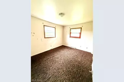56 Pontiac Road, Wellsburg, WV 26070 - Photo 9