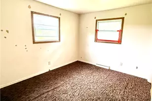 56 Pontiac Rd, Wellsburg, WV 26070 - Photo 9