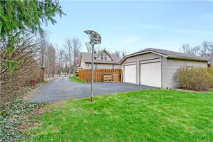 8 Nesbitt St, Poland, OH 44514 - Photo 41