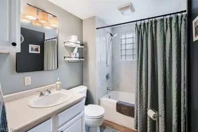 8 Nesbitt Street, Poland, OH 44514 - Photo 17