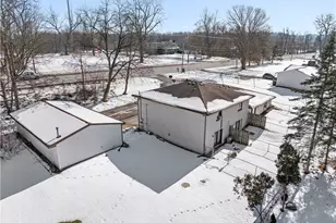 12445 Cleveland Ave NW, Uniontown, OH 44685 - Photo 43