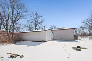 12445 Cleveland Ave NW, Uniontown, OH 44685 - Photo 33