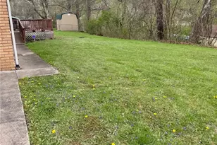 34 Chris St, Belpre, OH 45714 - Photo 3