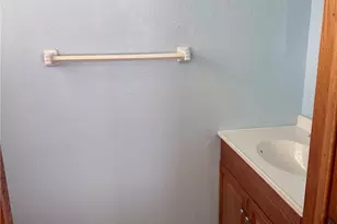 34 Chris St, Belpre, OH 45714 - Photo 11