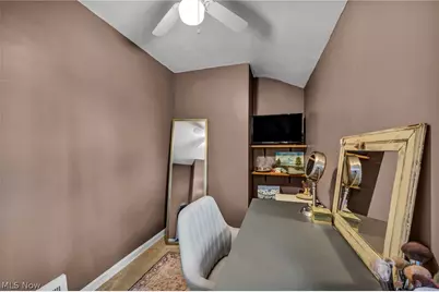 16209 Elsienna Avenue, Loveland, OH 44135 - Photo 37