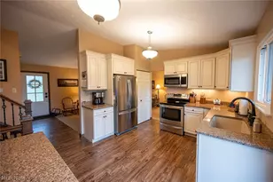 5799 Springwood Ct, Mentor on the Lake, OH 44060 - Photo 23