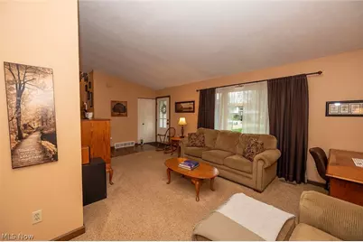 5799 Springwood Court, Mentor on the Lake, OH 44060 - Photo 5