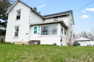 1537 Wooster Rd W, Barberton, OH 44203 - Photo 1