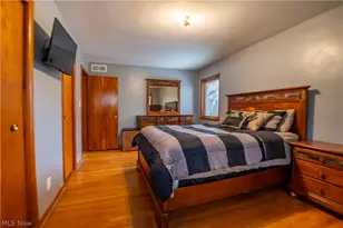 887 Delaware Ave, Akron, OH 44303 - Photo 17