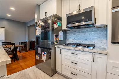 887 Delaware Avenue, Akron, OH 44303 - Photo 21