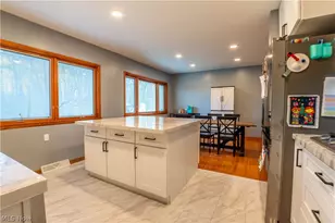 887 Delaware Ave, Akron, OH 44303 - Photo 5