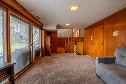 887 Delaware Avenue, Akron, OH 44303 - Photo 31