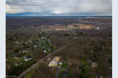 887 Delaware Avenue, Akron, OH 44303 - Photo 45