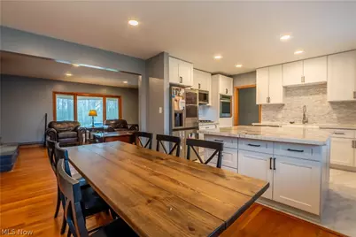 887 Delaware Avenue, Akron, OH 44303 - Photo 17