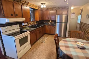 67780 Elizabeth St, St Clairsville, OH 43950 - Photo 9