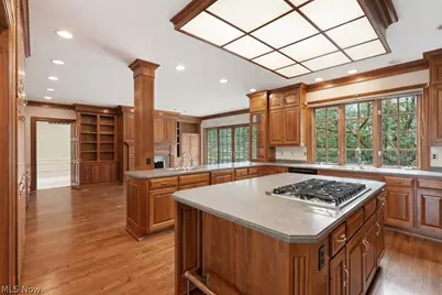 2200 Tinkham Road, Akron, OH 44313 - Photo 11