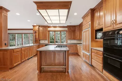 2200 Tinkham Road, Akron, OH 44313 - Photo 13