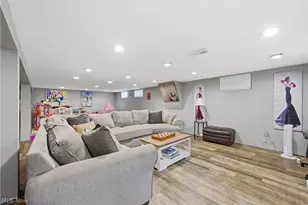 25787 W Ranchview Ave, North Olmsted, OH 44070 - Photo 27
