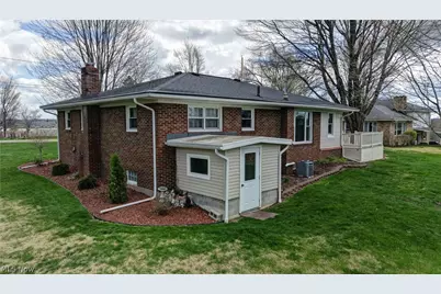 336 High Street SW, Sugarcreek, OH 44681 - Photo 9