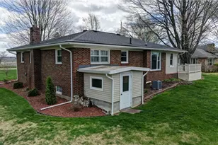 336 High St SW, Sugarcreek, OH 44681 - Photo 9