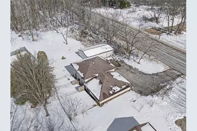 12447 Cleveland Avenue NW, Uniontown, OH 44685 - Photo 41