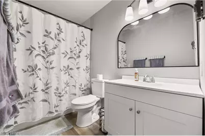 12447 Cleveland Avenue NW, Uniontown, OH 44685 - Photo 31