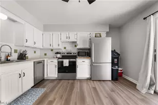 12447 Cleveland Ave NW, Uniontown, OH 44685 - Photo 9