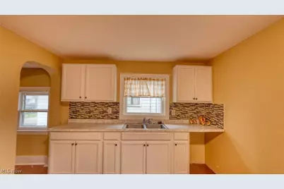 606 S 7th Street, Cambridge, OH 43725 - Photo 7