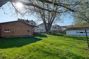 606 S 7th St, Cambridge, OH 43725 - Photo 27