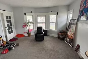 957 Parkway Rd, Loveland, OH 44108 - Photo 3