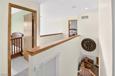 3412 Squires Bend, Cuyahoga Falls, OH 44223 - Photo 33