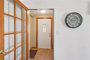 2825 Orchard Dr, Willoughby Hills, OH 44092 - Photo 3