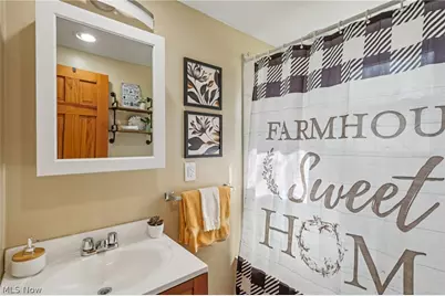 2825 Orchard Drive, Willoughby Hills, OH 44092 - Photo 19