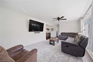 1517 Gottschall Rd, Stow, OH 44224 - Photo 13