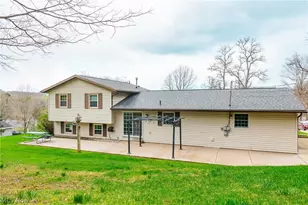 241 Monroe St, Fredericksburg, OH 44627 - Photo 39