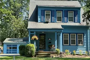 1715 Edgefield Rd, Lyndhurst, OH 44124 - Photo 3