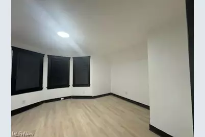 7728 Colgate Avenue, Loveland, OH 44102 - Photo 13