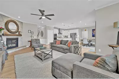 180 Country Meadow Lane, Wadsworth, OH 44281 - Photo 13