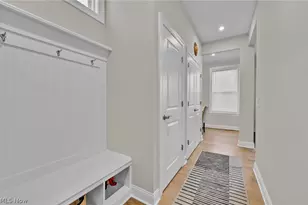 180 Country Mdw Ln, Wadsworth, OH 44281 - Photo 25